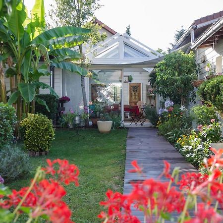 L'Isle De France Bed and Breakfast Conflans-Sainte-Honorine Exteriör bild